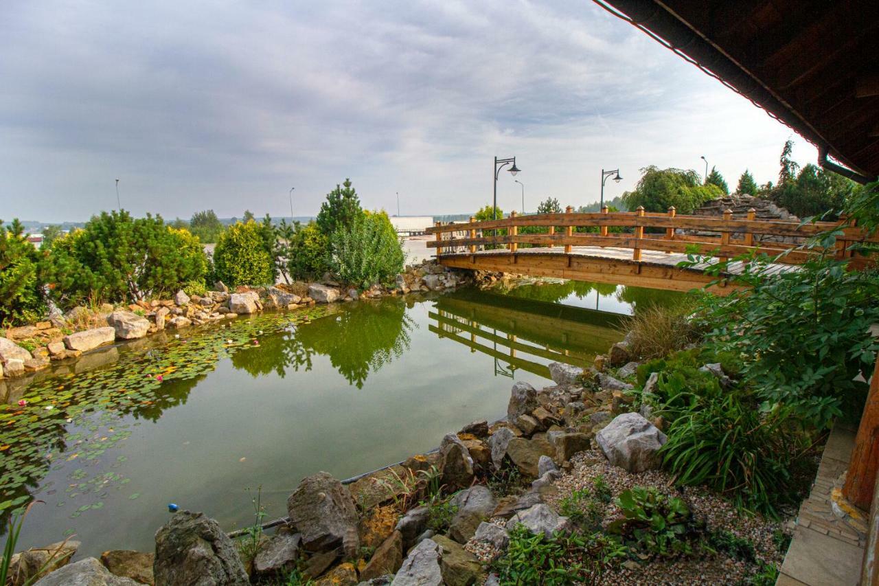 Hotel Stary Mlyn Kozieglowy  Bagian luar foto