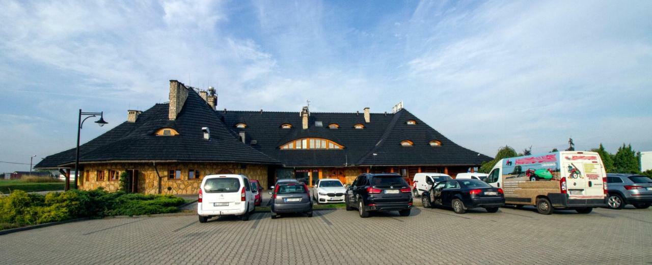 Hotel Stary Mlyn Kozieglowy  Bagian luar foto
