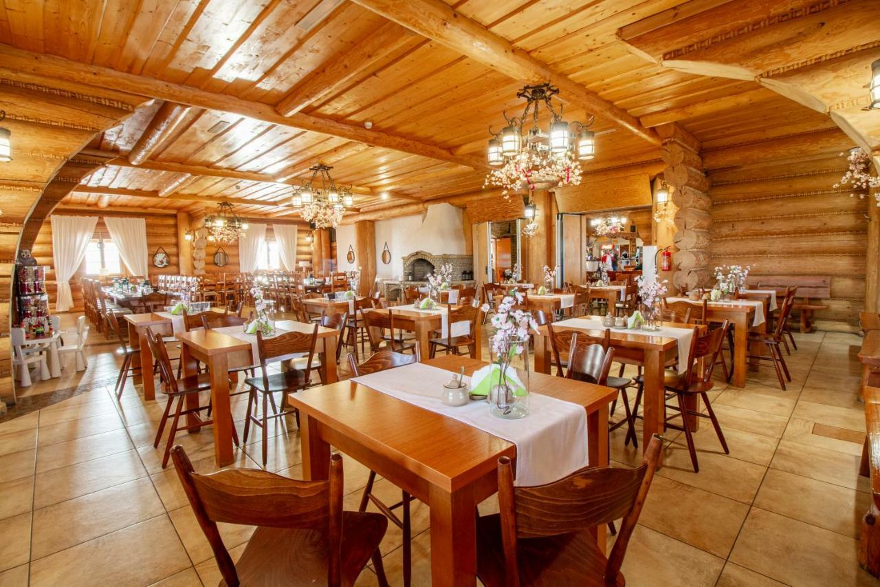 Hotel Stary Mlyn Kozieglowy  Bagian luar foto